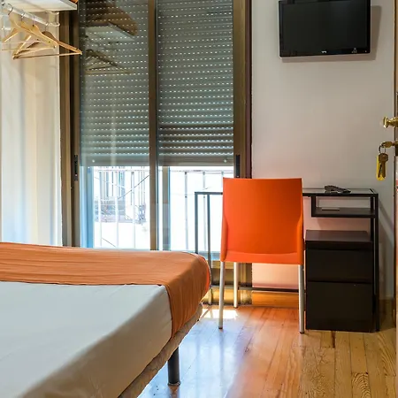 Hotel Kubik 2*