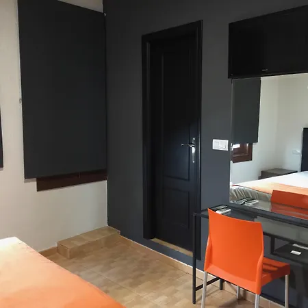 Hotel Kubik 2*
