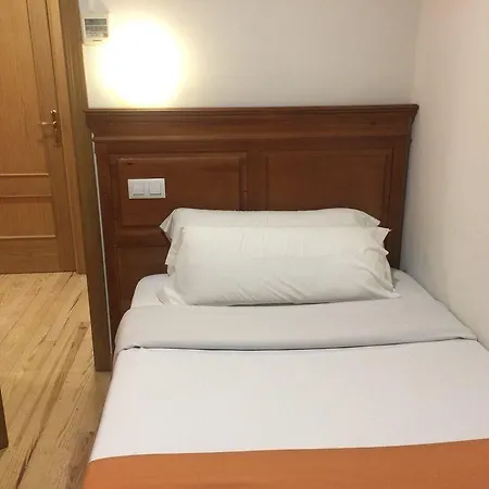 Hotell Kubik 2*